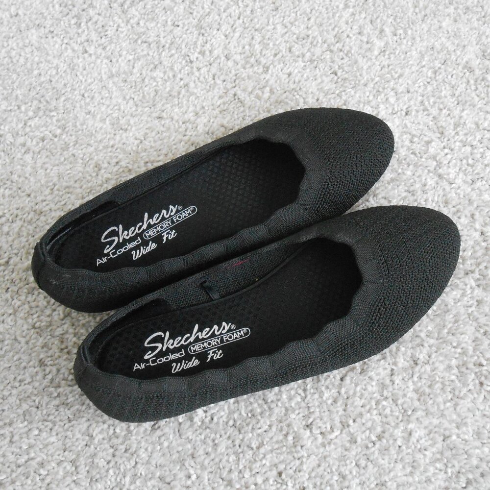 Skechers Women' Air Cooled Black Memory Foam Wide Fit Slip-on Shoes Size 5.5 W